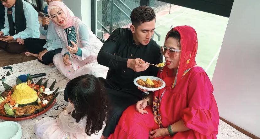 potret Verrell Bramasta gelar syukuran rumah baru di kawasan Sentul (youtube.com/BramastaVerrell)
