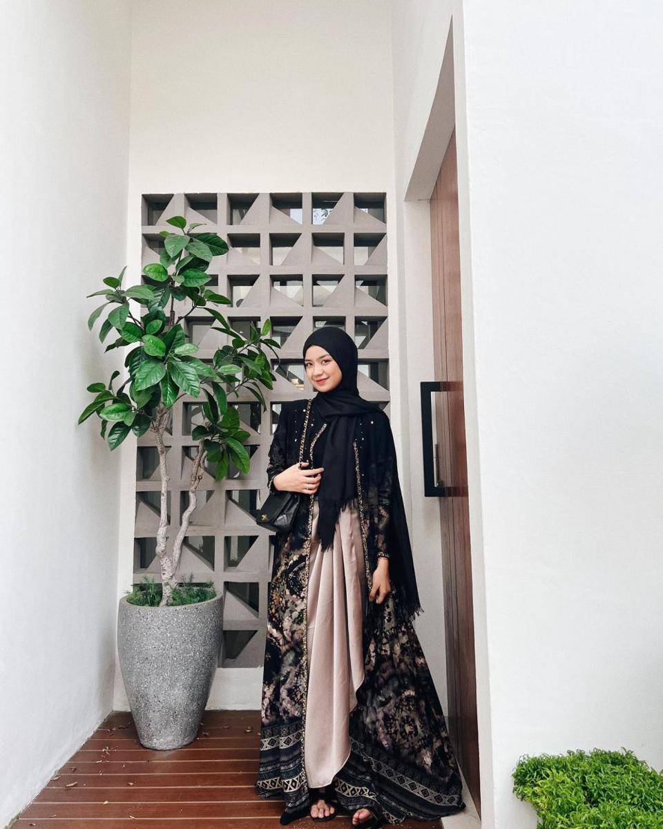 inspirasi outfit lebaran ala influencer (instagram.com/nashwaaaz)