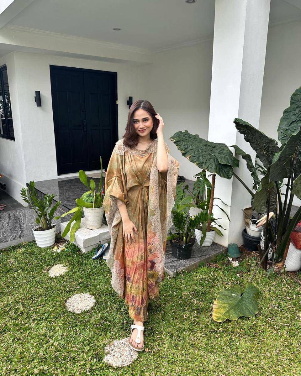 inspirasi outfit lebaran ala influencer (instagram.com/syifahadju)