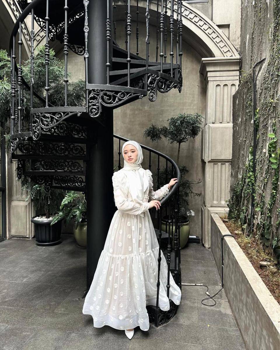 inspirasi outfit lebaran ala influencer (instagram.com/mommy_starla)
