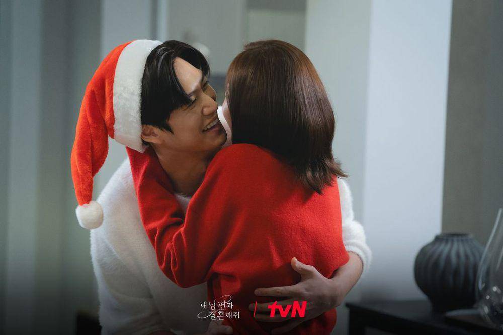 Park Min Young dan Na In Woo di KDrama Marry My Husband (instagram.com/tvn_drama)