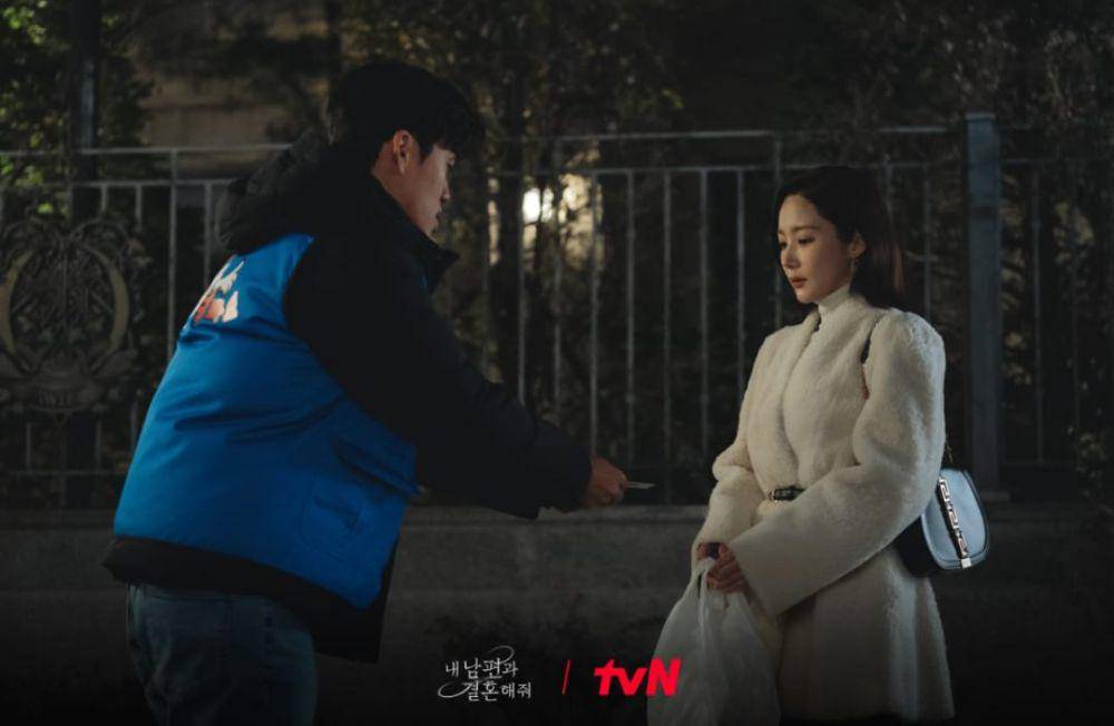 cuplikan KDrama Marry My Husband (dok.tvN/Marry My Husband)