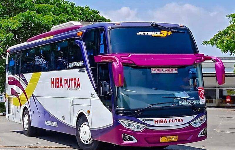 Armada bus PO Hiba Putra (facebook.com/HIBA PUTRA Pasteur)