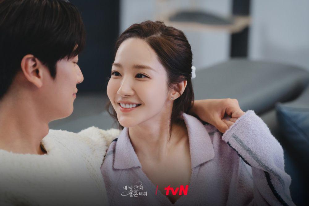7 Tokoh yang Menunjukkan Perubahan Sikap di Ending Marry My Husband