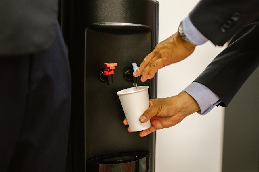 7 Dispenser Galon Bawah Terbaik yang Hemat Listrik, Ada Mito!