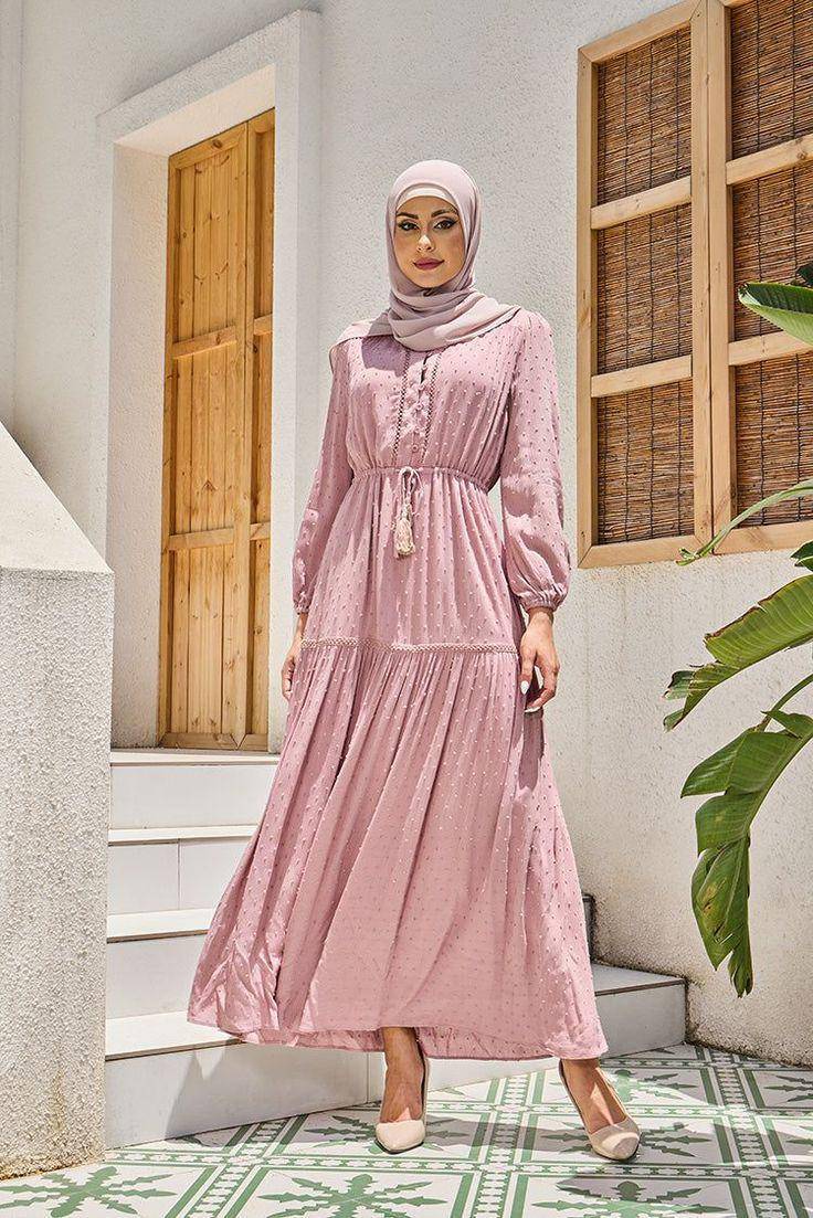 Warna dusty pink untuk lebaran (Pinterest.com/Urban Modesty)