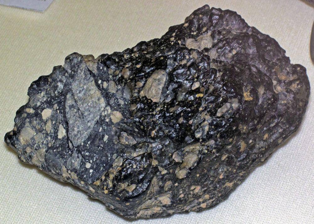 ilustrasi meteorit bulan (commons.wikimedia.org/James St. John)