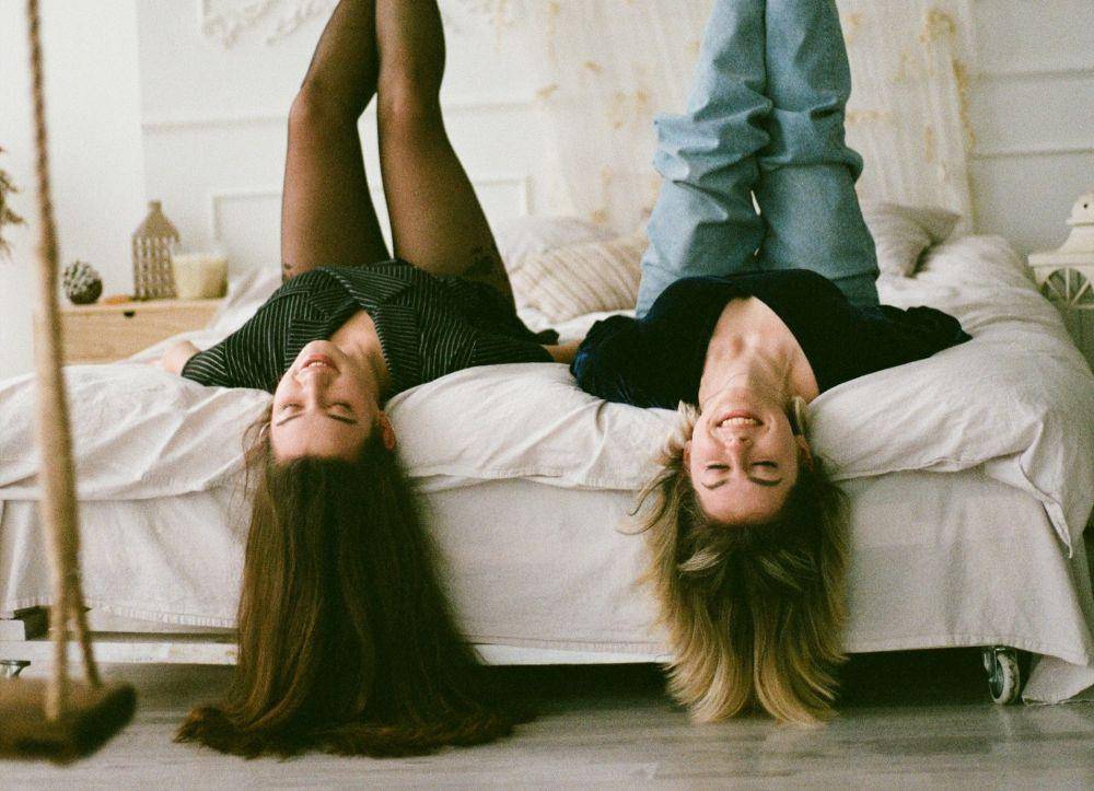 Ilustrasi kakak adik (unsplash.com/Olena Bohovyk)