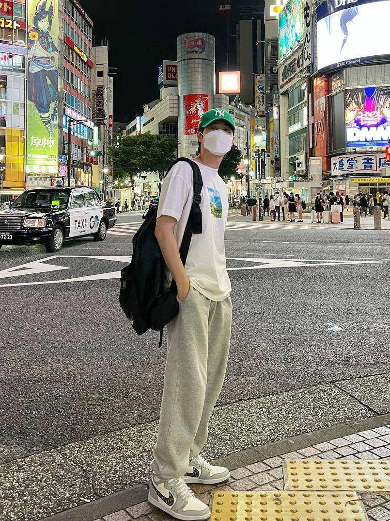 potret Suho EXO (instagram.com/kimjuncotton)