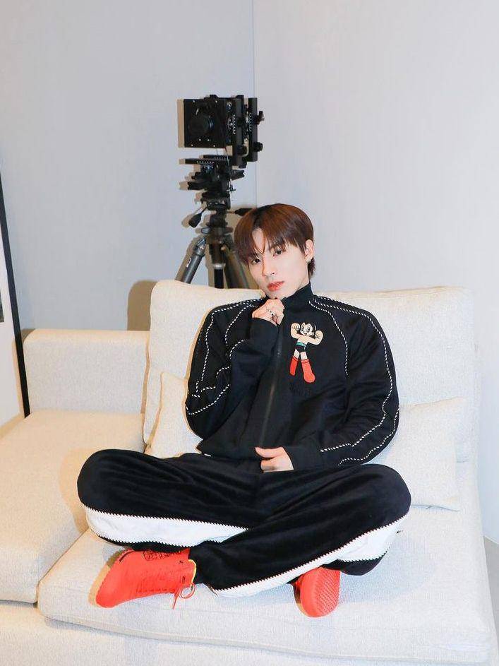 potret Eric THE BOYZ (instagram.com/eric.is.youngjae)