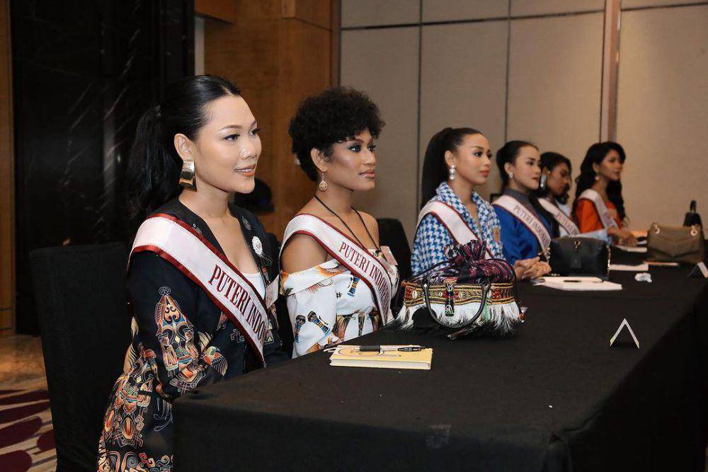 Potret Kompilasi di Hari Pertama Pra Karantina Puteri Indonesia 2024 (Instagram.com/officialputeriindonesia)