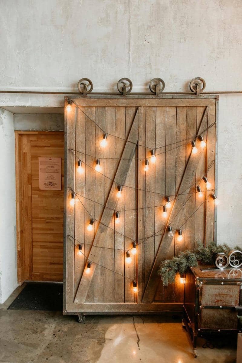 inspirasi barn door (pexels.com/@zvolskiy)