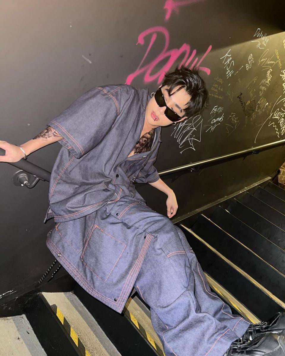 OOTD ala Josh Cullen, anggota grup musik SB19 (instagram.com/josh_cullen_s)