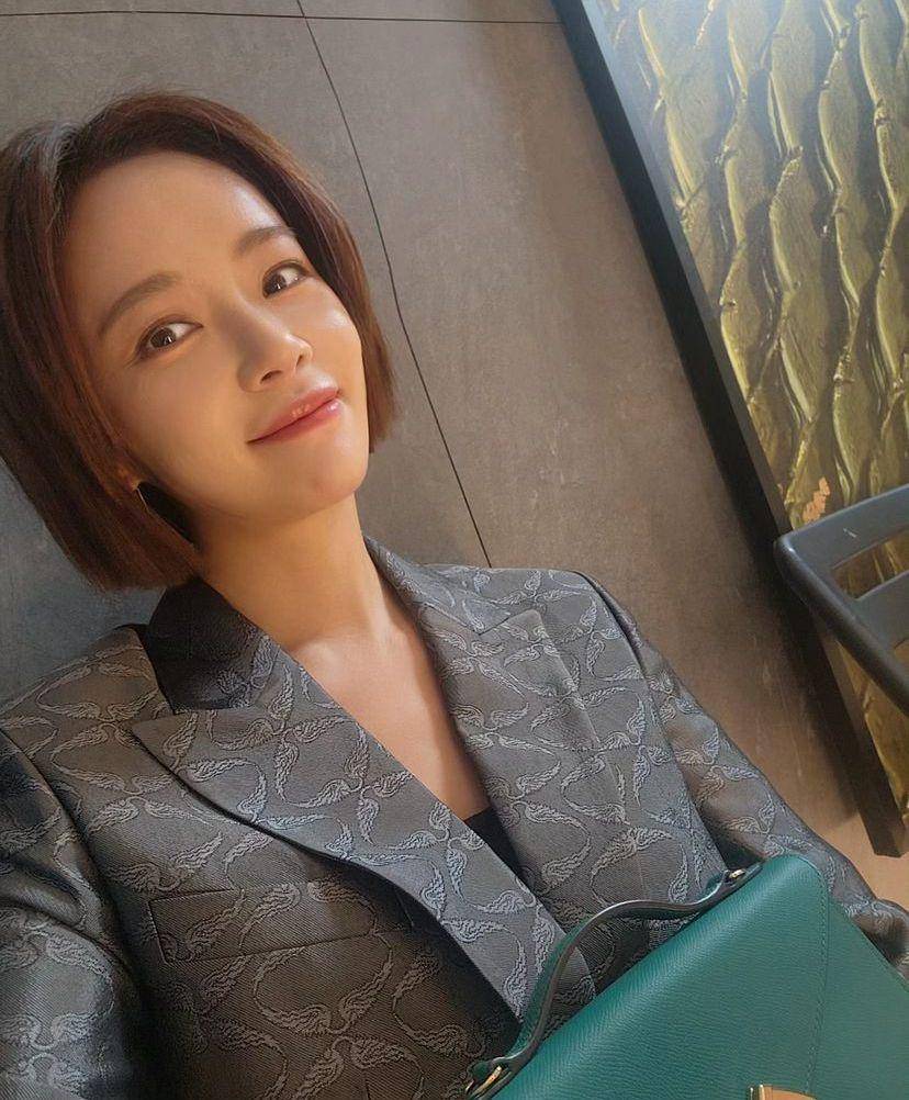 potret Hwang Jung Eum (instagram.com/jungeum84)