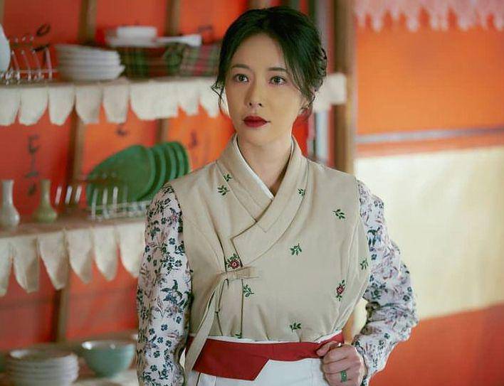 potret Hwang Jung Eum (instagram.com/jungeum84)