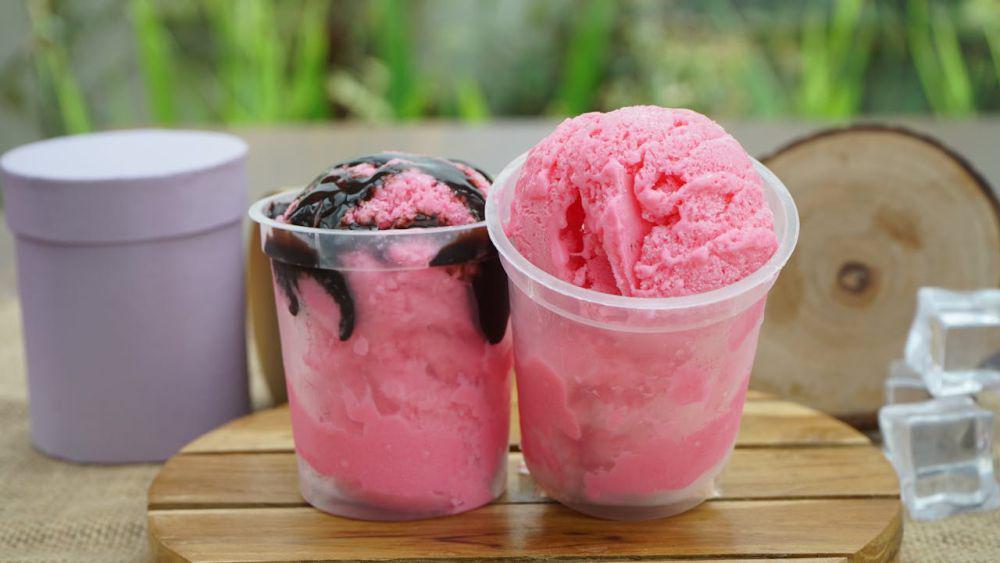 5 Tips Membuat Es Krim Cocopandan, Legitnya Jempolan