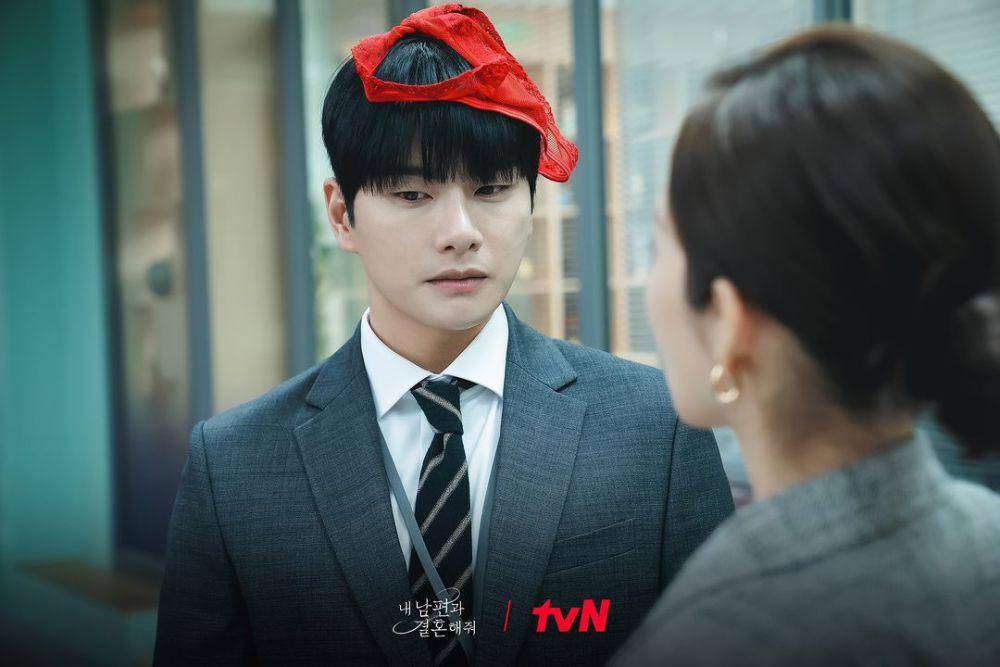 still cuts drama Marry My Husband (instagram.com/tvn_drama)
