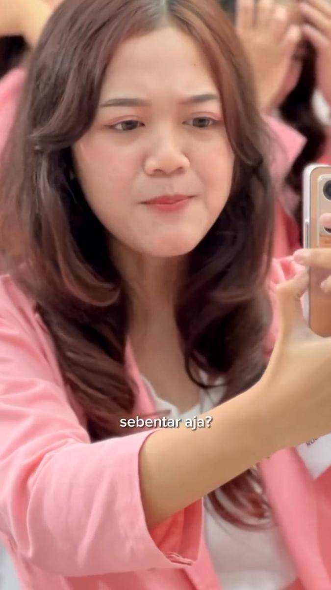 potret Felicya Angelista jadi pemateri beauty class (instagram.com/felicyangelista_)