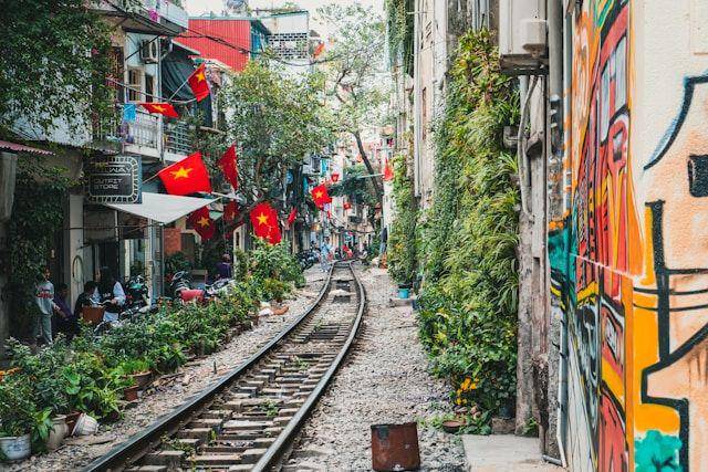 Hanoi, Vietnam (unsplash.com/Silver Ringvee)