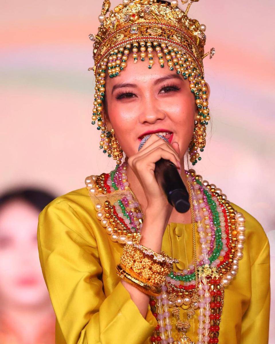 Potret Finalis dari Asia di Opening Ceremony Miss World ke-71 (Instagram.com/missworld)