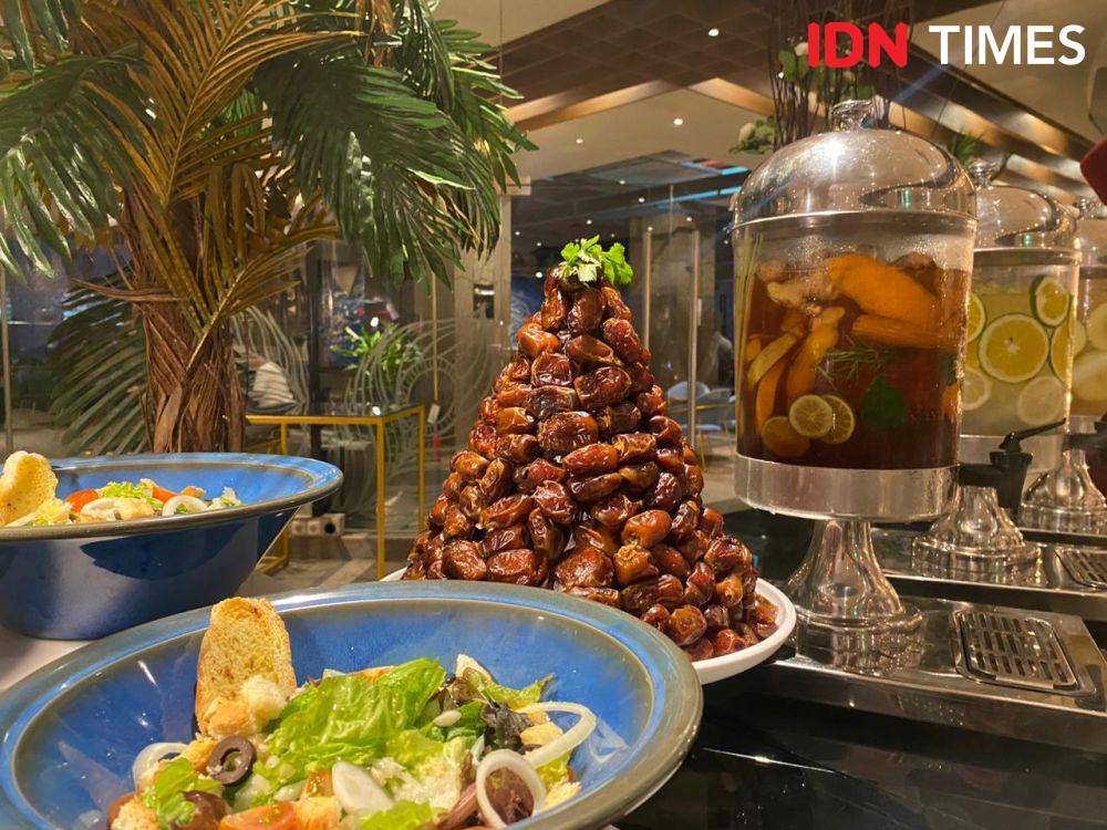 Iftar di MORAZEN Surabaya (IDN Times/Fina Wahibatun Nisa)