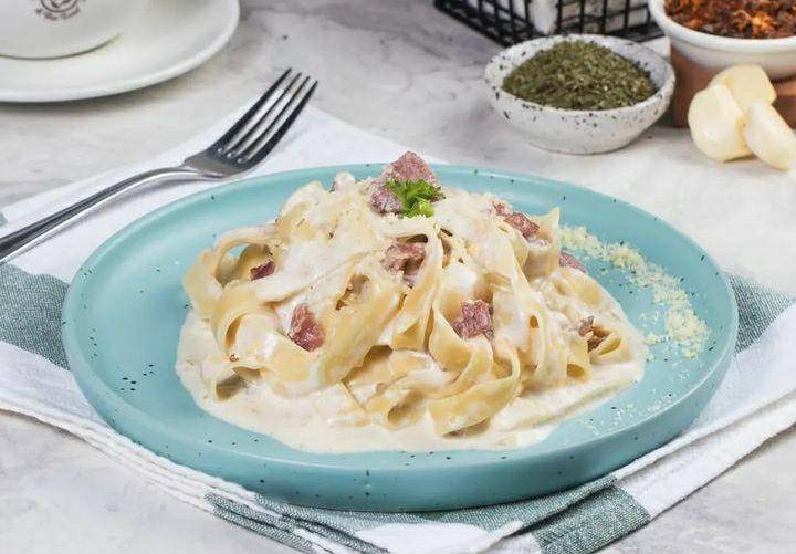 The Coffee Bean & Tea Leaf (instagram.com/coffebeanindonesia)