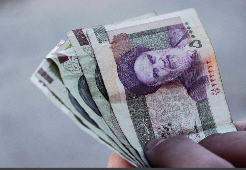 Mata uang rial Iran