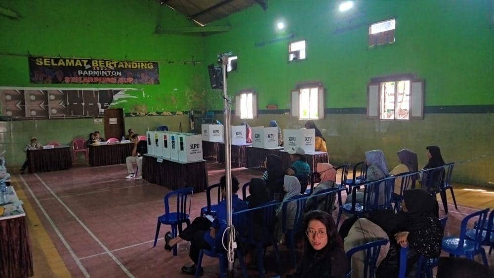 Suasana PSU di TPS 4 Desa Sekarpuro, Kecamatan Pakis, Kabupaten Malang. (IDN Times/Rizal Adhi Pratama)