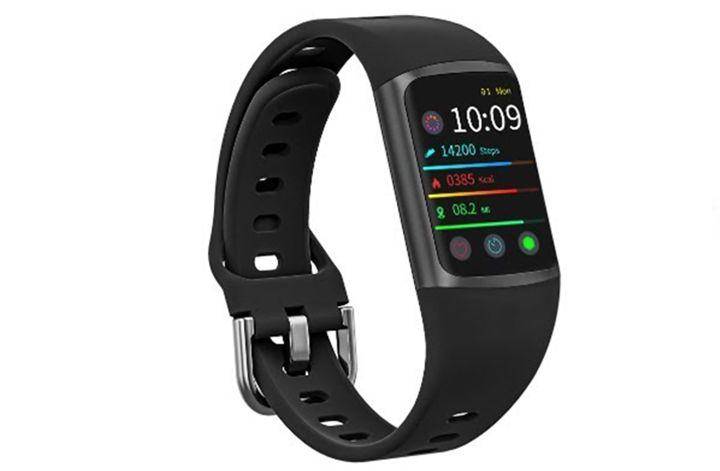 FITVII Fitness Tracker (youtube.com/Buy Smart)