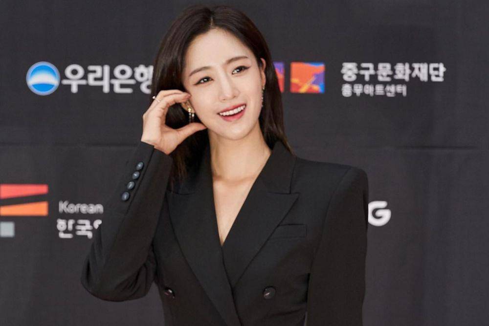 Ham Eun Jung (instagram.com/eunjung.hahm)