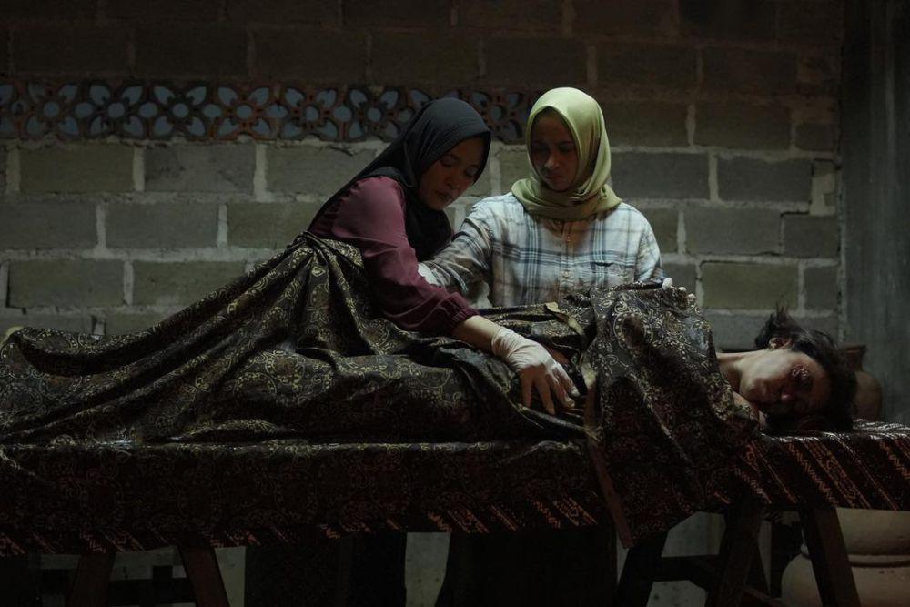 5 Sisi Kehidupan yang Diangkat dalam Film Pemandi Jenazah