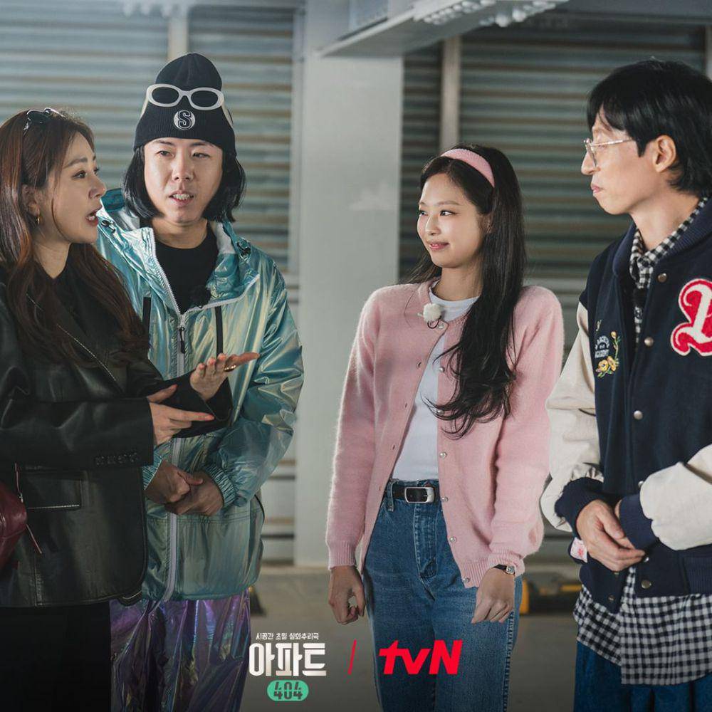 Oh Na Ra, Yoo Jae Suk, Jennie Blackpink, dan Yang Se Chan di variety Show Apartment 404 (instagram.com/tvn_joy)