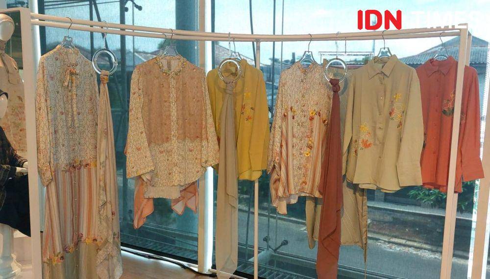 Peluncuran koleksi Lebaran 2024 oleh Aleza pada Kamis (22/02/2024) di Papilion, Kemang, Jakarta Selatan. (IDN TIMES/Jeremia Ananta)