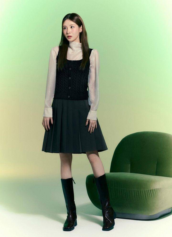 inspirasi outfit hangout ala Seo Hyun SNSD (instagram.com/the_atg_official)