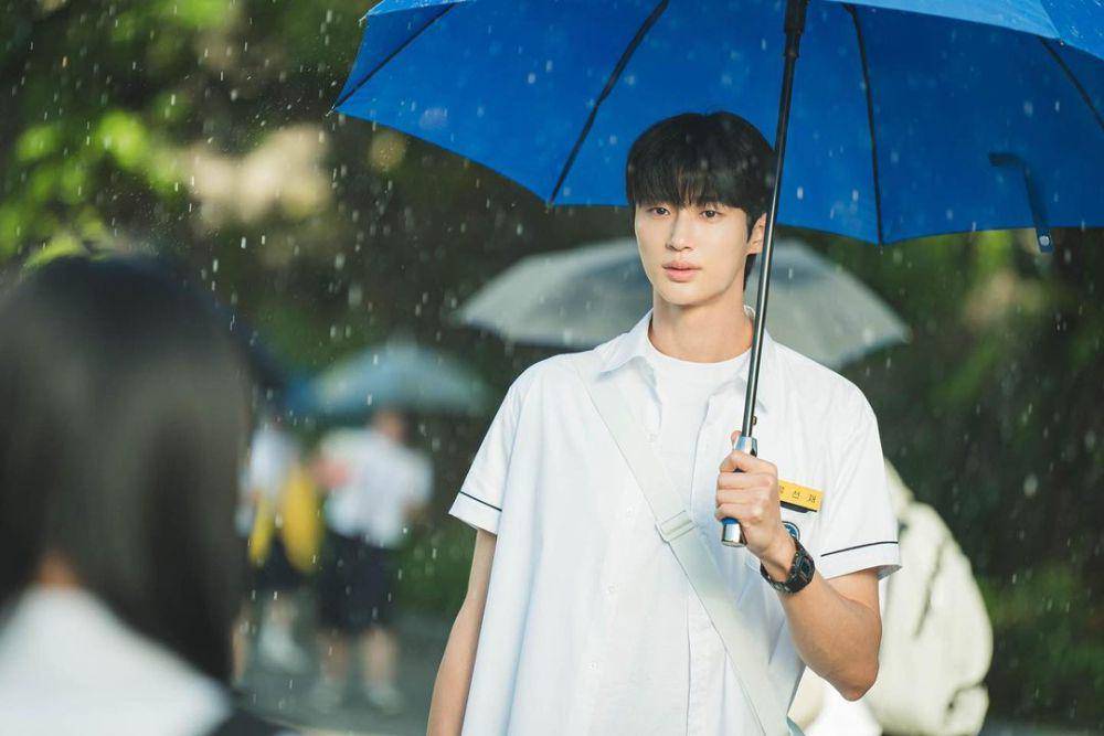 potret Ryu Sun Jae (Byun Woo Seok) di preview drakor Lovely Runner (instagram.com/byeonwooseok)