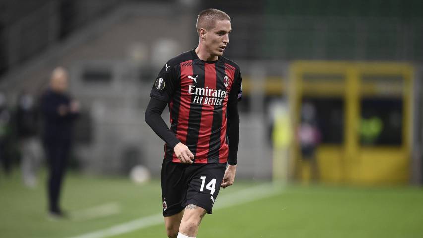 Andrea Conti (acmilan.com)