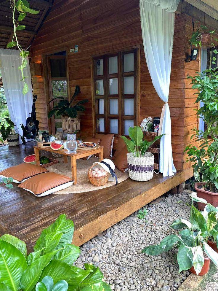 inspirasi teras asik ala cafe buat nongkrong (cocondedecoration.com)