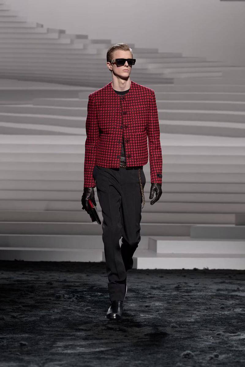 Versace F/W '24 di Milan Fashion Week 2024 (dok. Versace)