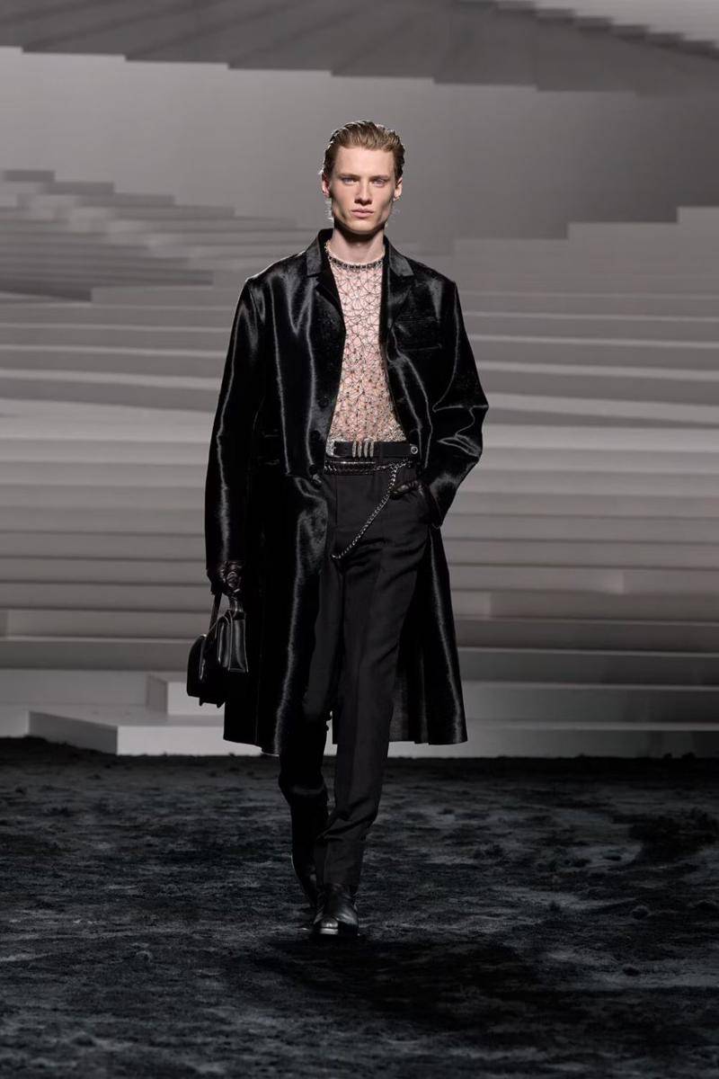 Versace F/W '24 di Milan Fashion Week 2024 (dok. Versace)