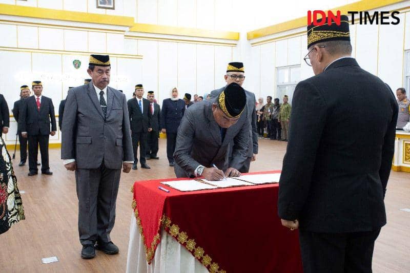 Perwakilan pejabat Pemkab PPU tandatangani Pakta Integritas (IDN Times/Ervan)