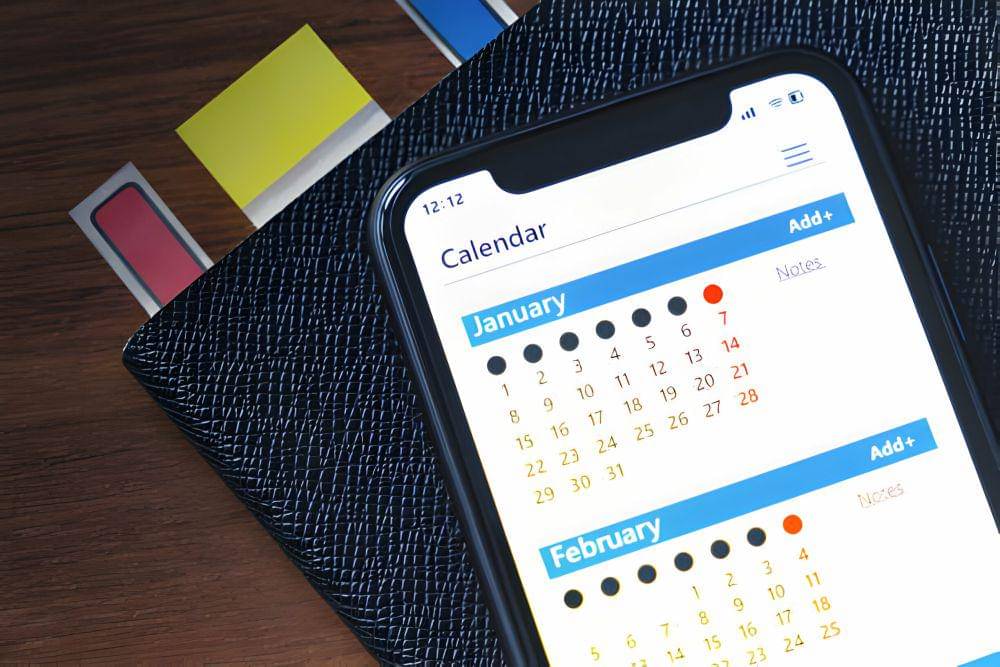 ilustrasi aplikasi kalender di smartphone (istockphoto.com/5./15 WEST)