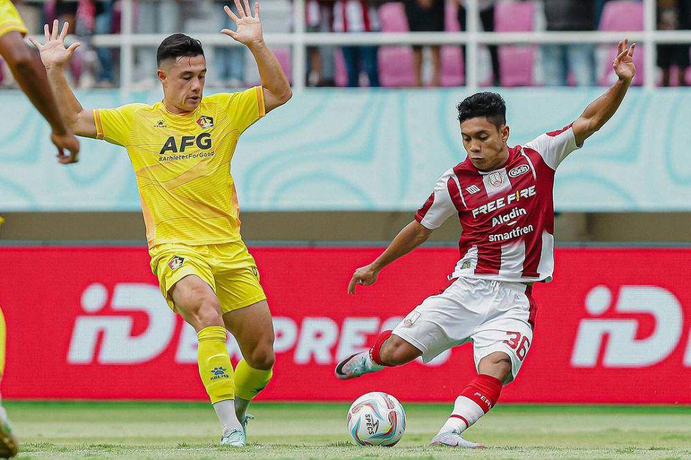 Persis Solo dalam laga melawan Persik Kediri pada pekan ke-25 Liga 1 2023/2024. (instagram.com/persisofficial)