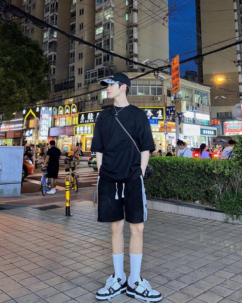 James Supamongkon (instagram.com/james.spmk)