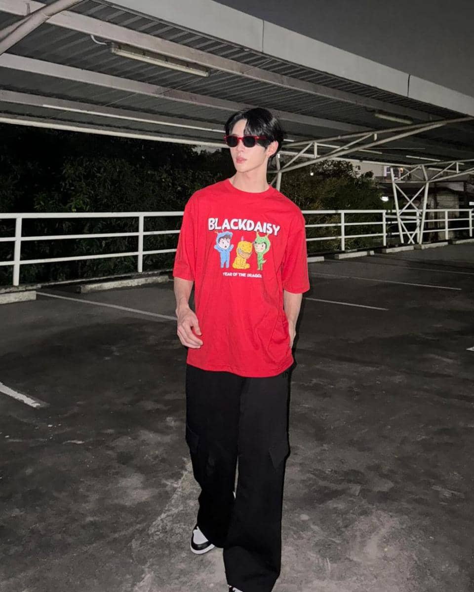 James Supamongkon (instagram.com/james.spmk)