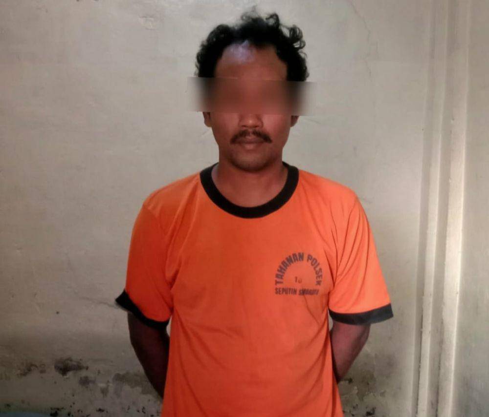 MJ (39) warga Kecamatan Gaya Baru, Lampung Tengah ditangkap Tim Tekab 308 Presisi Polsek Seputih Surabaya, Polres Lampung Tengah. (Dok. Polres Lamteng).
