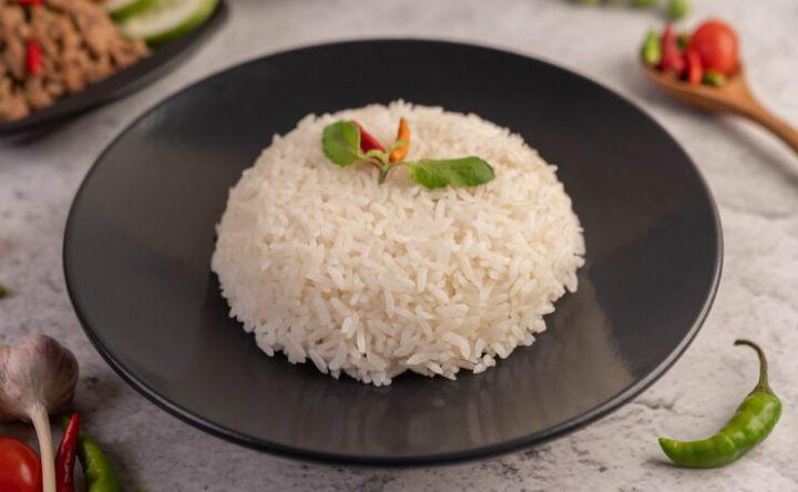 5 Makanan Pengganti Nasi yang Terjangkau, Alternatif Harga Beras Mahal