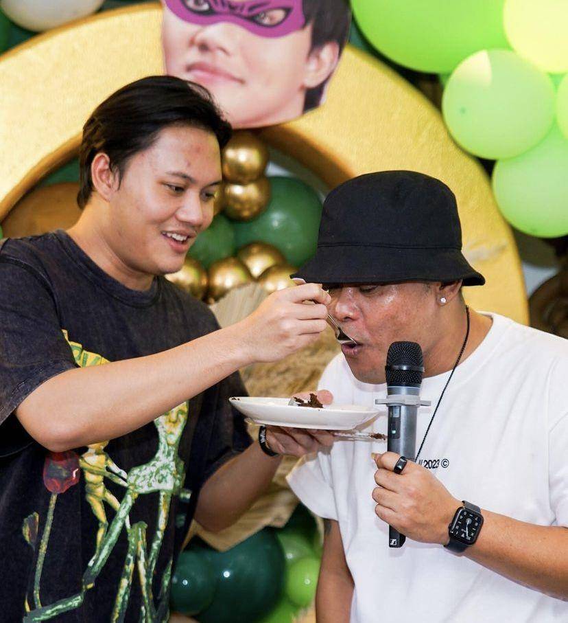 potret kejutan ultah ke-26 Rizky Febian (Instagram.com/ferdinan_sule)