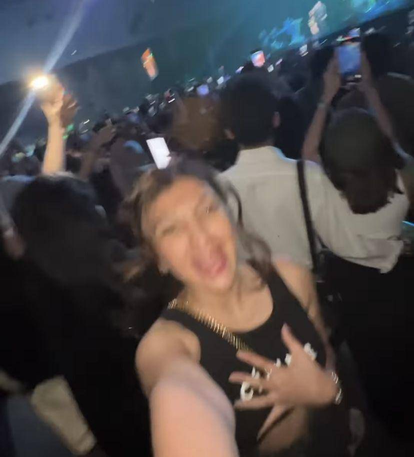 potret Sarah Keihl nonton konser Jonas Brothers (instagram.com/sarahkeihl)