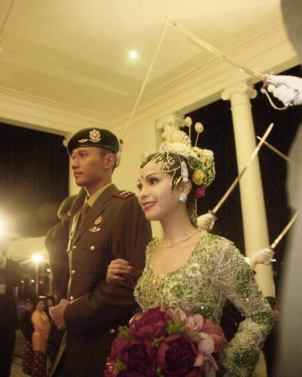 potret lawas pernikahan AHY dan Annisa Pohan (instagram.com/annisayudhoyono)