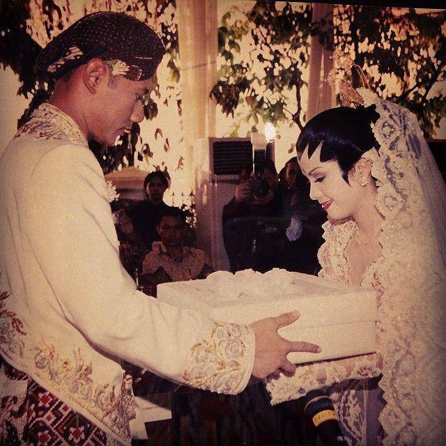 potret lawas pernikahan AHY dan Annisa Pohan (instagram.com/annisayudhoyono)